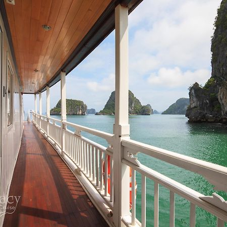 Halong Legacy Cruise Hotell Ha Long Exteriör bild