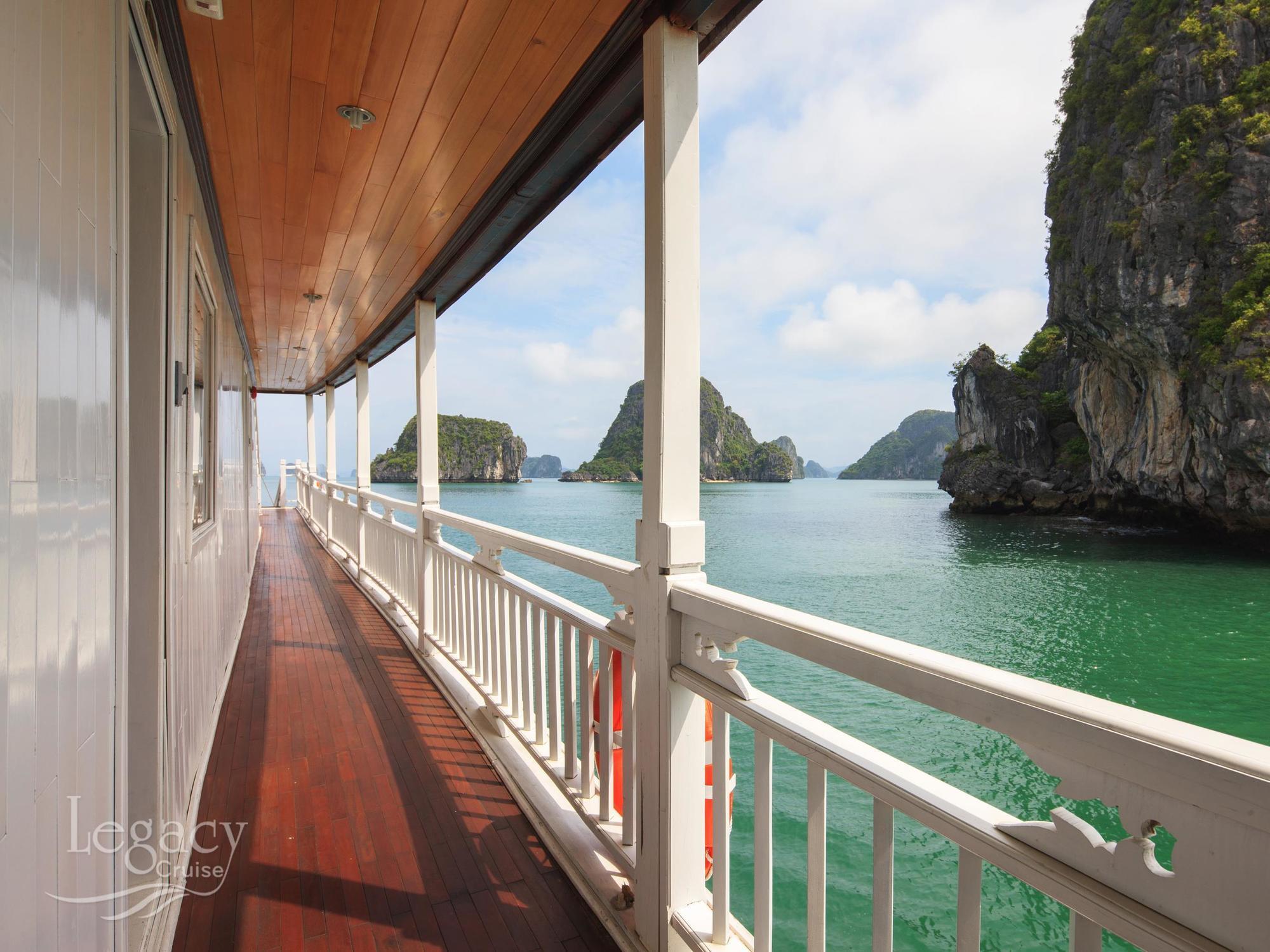 Halong Legacy Cruise Hotell Ha Long Exteriör bild