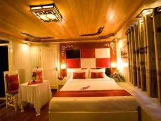 Halong Legacy Cruise Hotell Ha Long Exteriör bild