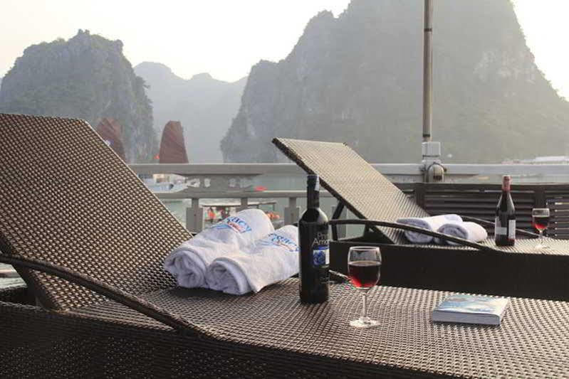 Halong Legacy Cruise Hotell Ha Long Exteriör bild